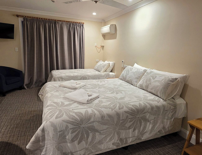 Room 3, Sisleys Motel, Lismore - Pt A