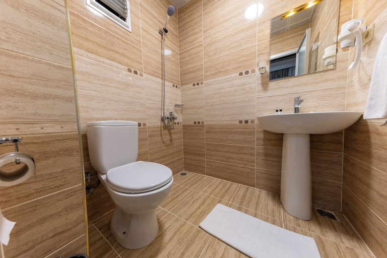 Bathroom 5, HOTEL UMIT 2, Fatih