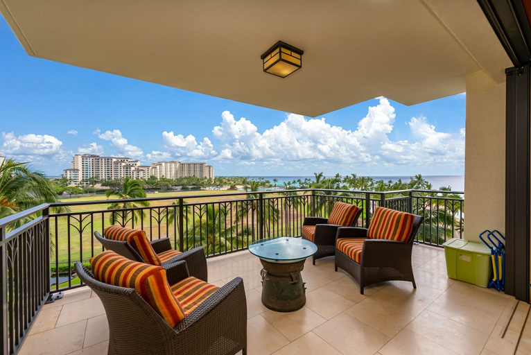Property grounds 5, Hale Alani Resort-style Stay, Honolulu