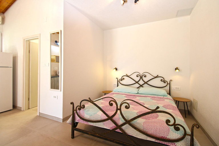 Bedroom 2, Apartment 1707, Medulin