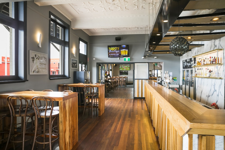 Food & Drinks 4, Nightcap at the Ship Inn (ex The Royal Palms Resort), Busselton