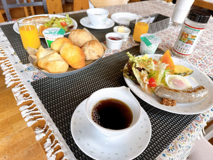 Food & Drinks 4, Pension and Log Cottage Hoshinoko, Karuizawa