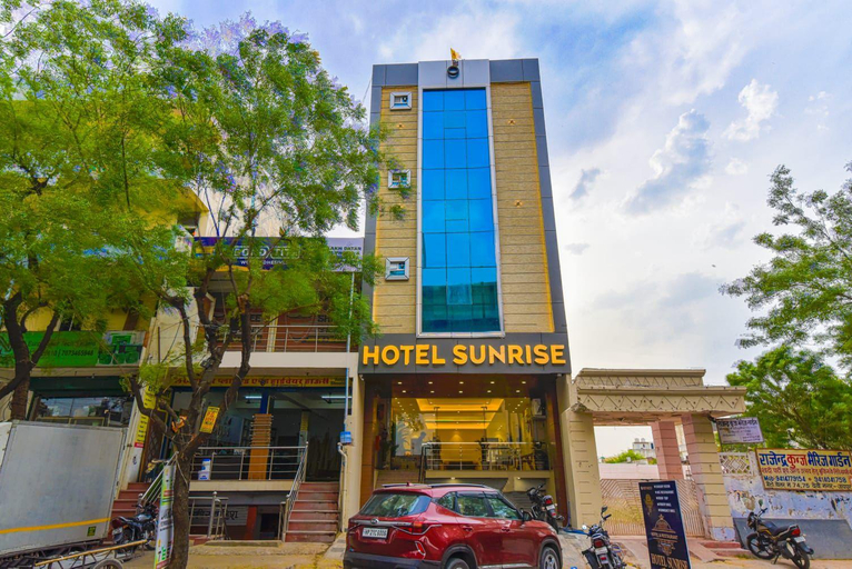 Exterior & Views 1, Hotel Sunrise, Jaipur