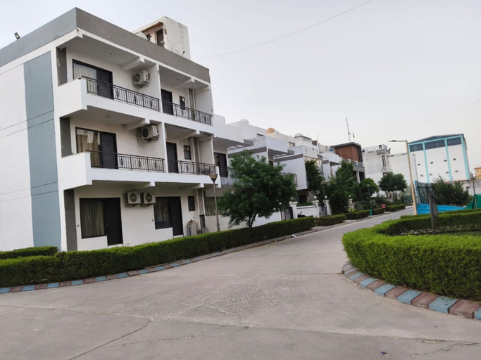 Exterior 4, Vrindavan Stays Near Burja Rd, Mathura