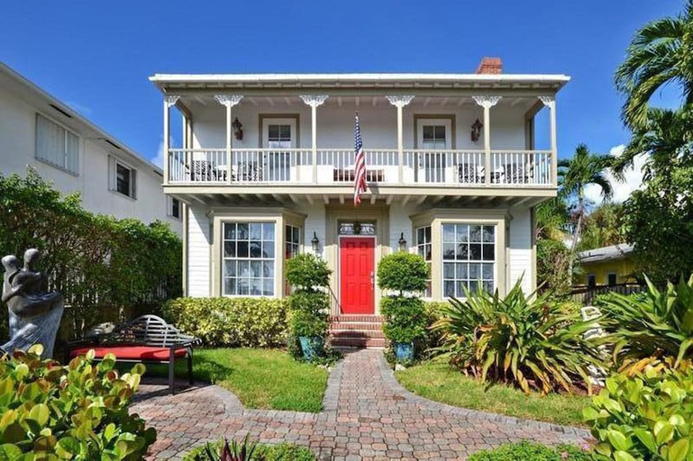Exterior & Views 1, Sabal Palm House Bed & Breakfast, Palm Beach