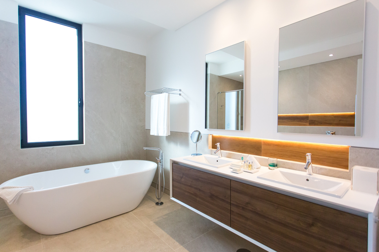 Bathroom 4, Monte Rei Golf And Country Club, Vila Real de Santo António