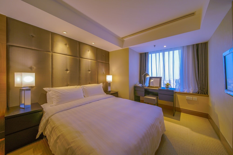 Bedroom, Jingguang Center Apartment Hotel, Beijing
