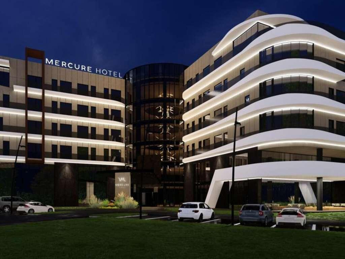 4, Mercure Oradea, Oradea
