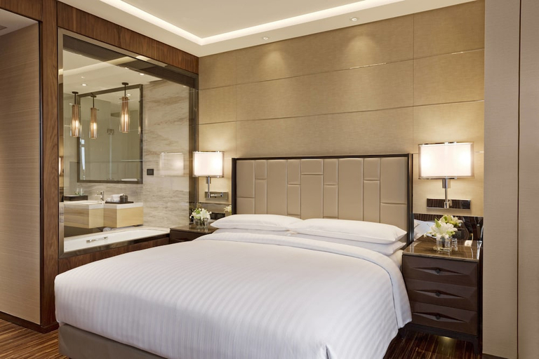 Bedroom 2, The Fairway Place, Xi'an - Marriott Executive Apartments, Xi'an