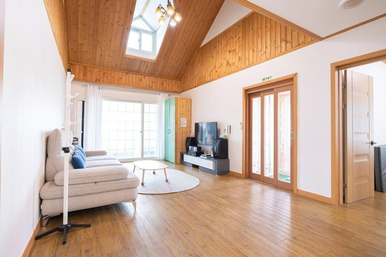 Others 4, Gapyeong T pension, Gapyeong