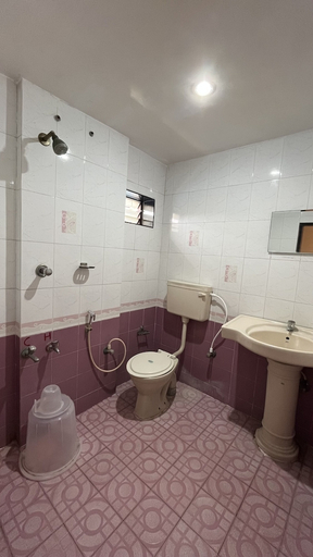 Bathroom, Hotel Ganga Sagar, Bangalore