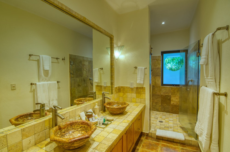 Bathroom 4, Casa Cupula, Puerto Vallarta
