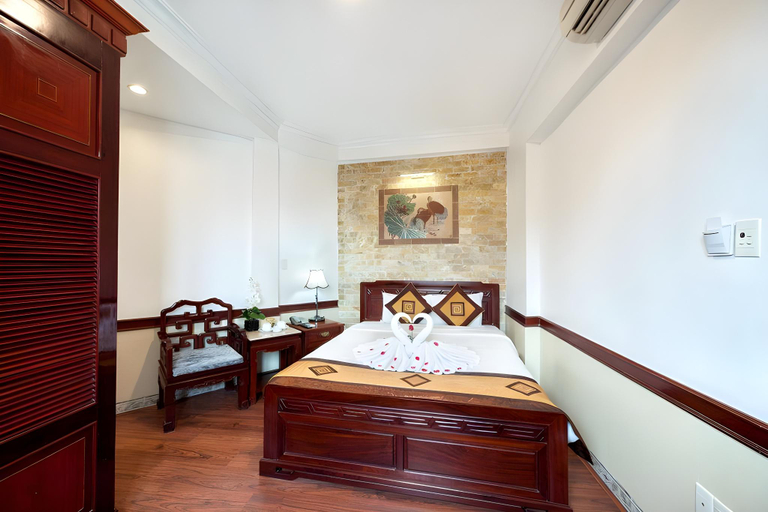 Others 4, Prince II Hotel, Hoàn Kiếm
