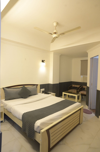 Bedroom 3, The Tulip Regency, Jaipur