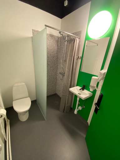 Bathroom 3, STAY and SLEEP Grindsted - Billund, Billund