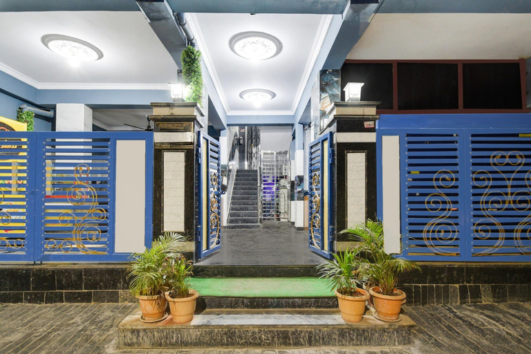 Reception 4, Deluxepr Stay Inn, Hyderabad