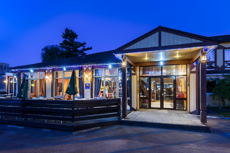 Exterior & Views 1, FH Confort Hotel Orleans Co'met, Loiret