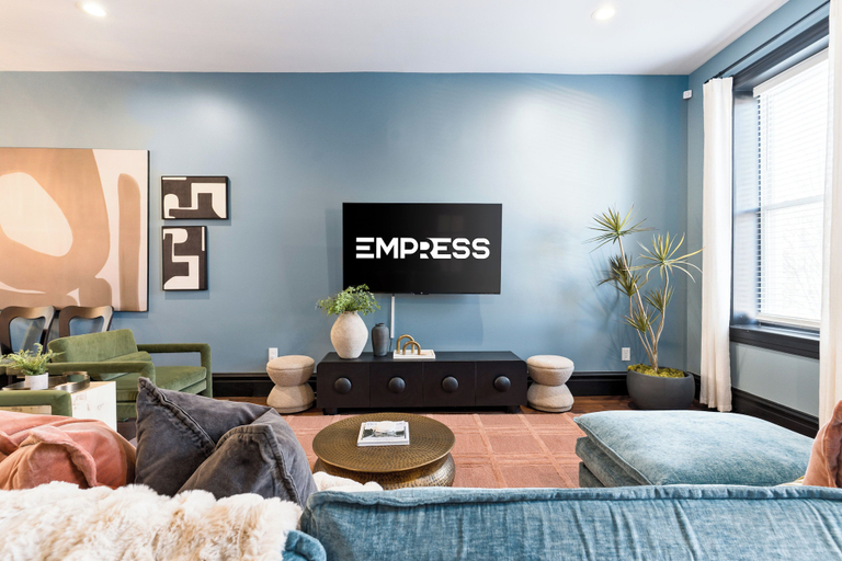 Living area 5, Lou Luxe- Speakeasy, EPIC Arcade, Hottub & FirePit, Saint Louis