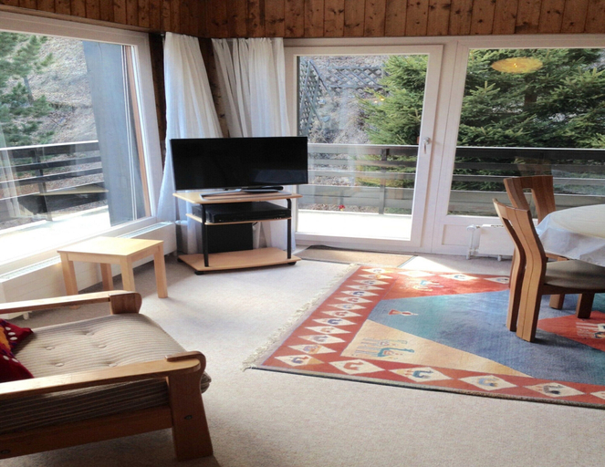 Others 5, Apartment in Veysonnaz near Ski Gondola, Sion