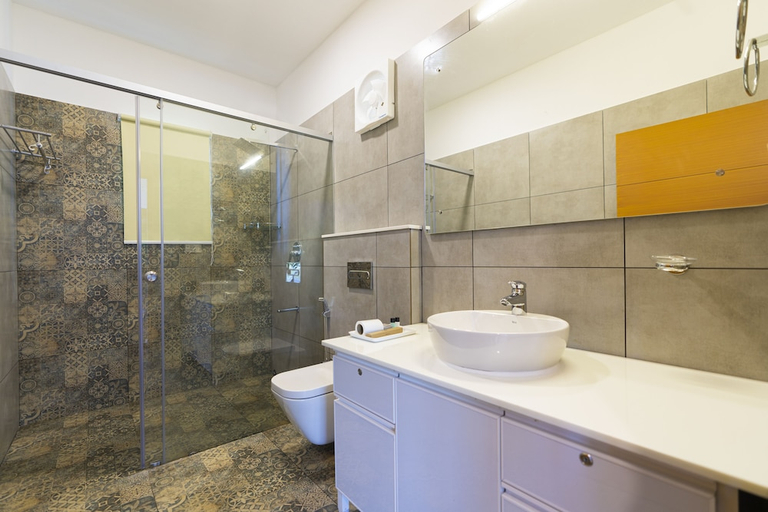 Bathroom 3, Tea Valley Resort, Idukki