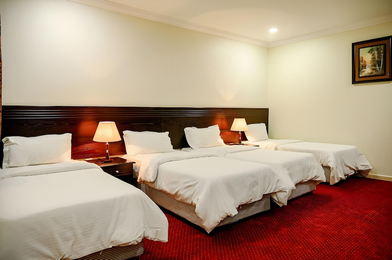 Bedroom 2, Royal Al Mashaer Hotel, Makkah