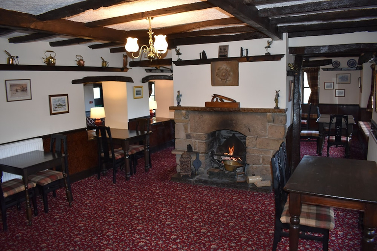 Food & Drinks 4, Old Silent Inn , Bradford