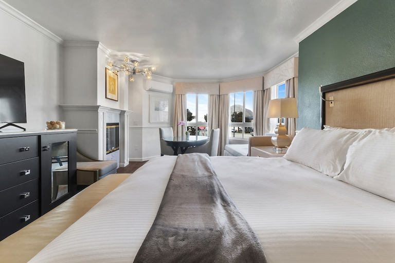 Bedroom 3, Ascot Suites, San Luis Obispo