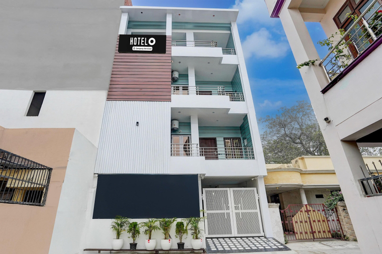Primary image, Premium Neelam Hotel, Bareilly