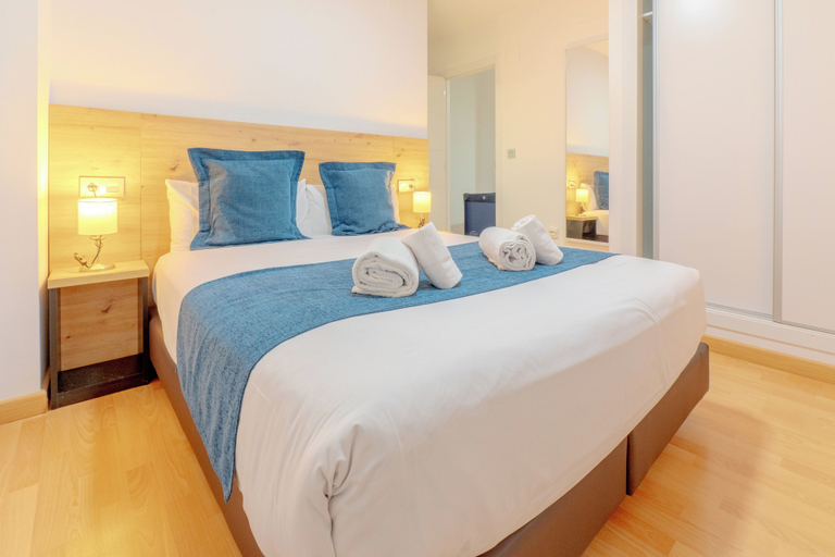 Bedroom 4, Apartamentos Globus by Be Alicante, Alicante