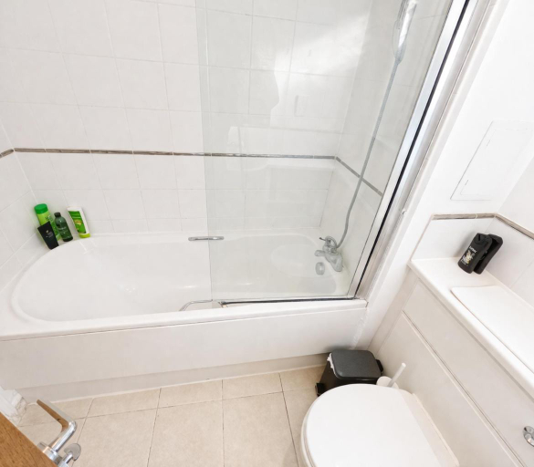 Bathroom 2, Poplar Apartment, London