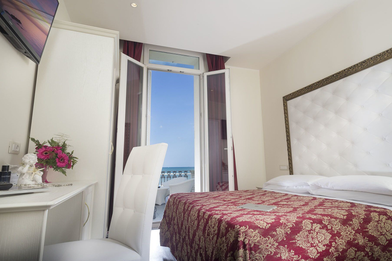 Bedroom 2, Hotel Lido, Rimini
