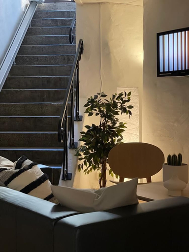 Others 5, Nomad Cave, Stockholm
