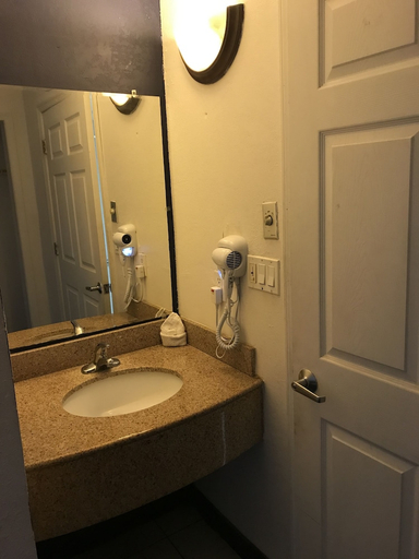 Bathroom 4, Superlodge Atlantic City Absecon, Atlantic