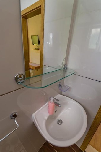 Bathroom 3, Rooms Karla, Mljet