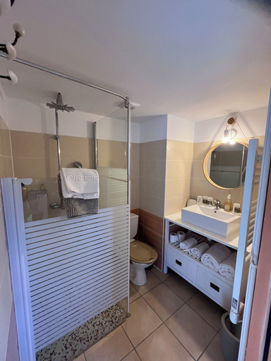 Bathroom 5, VILLA HERBERT, Gironde