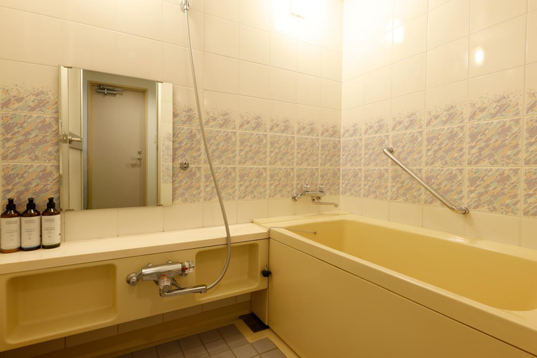 Bathroom 4, Mercure Kochi Tosa Resort & Spa, Geisei