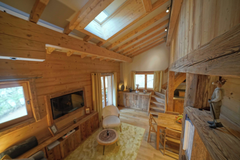 Living area 4, Warm Alpine Apartment 2BR 5P - Megeve, Haute-Savoie