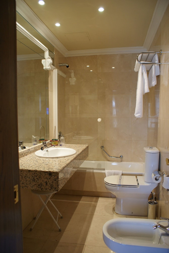 Bathroom 4, My Rooms City Hotel Camino Santiago, Burgos