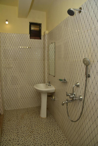 Bathroom 3, Jardim a Mar, South Goa
