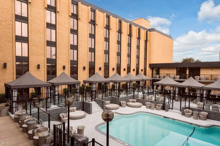 Sport & Beauty, Wyndham Garden Dallas North, Dallas