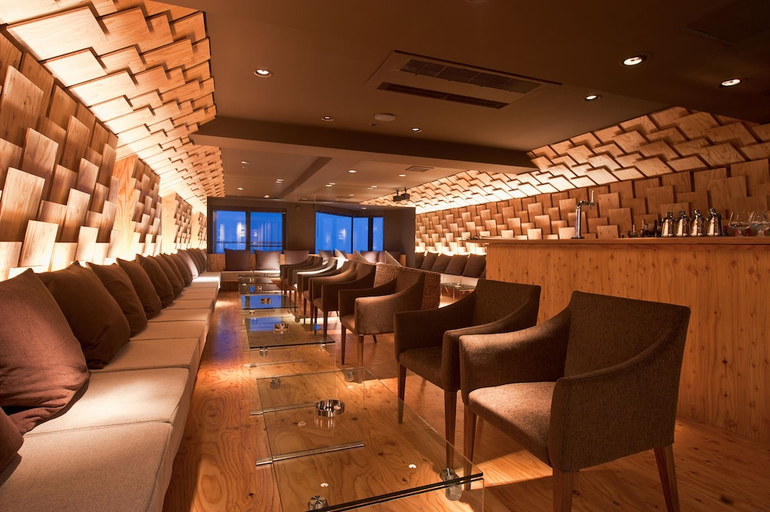 Food & Drinks 5, One Niseko Resort Towers, Rankoshi