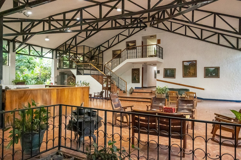 Food & Drinks 5, Aeropuerto Hotel, Alajuela