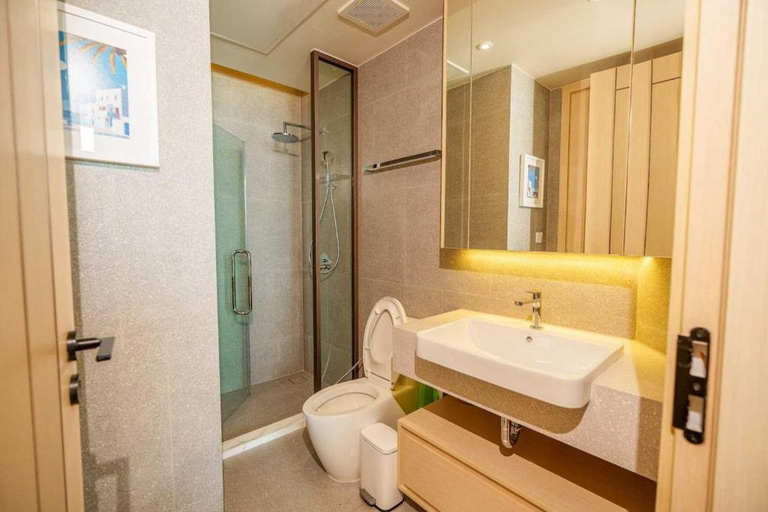 Bathroom 3, Luxury 2BR Sea View Apartment with Private Lift and Free Parking, Pattaya