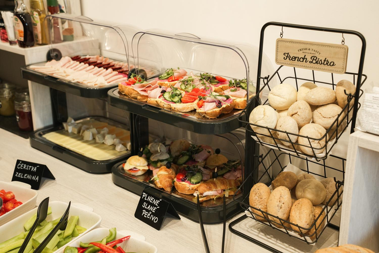 Food & Drinks 5, Penzion Hoffer, Nitra