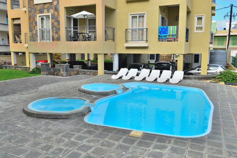 Sport & Beauty, Paradya Beach Apartments, Black River