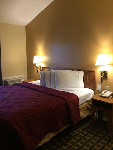 Bedroom, Americas Best Value Inn Seaside South, Monterey