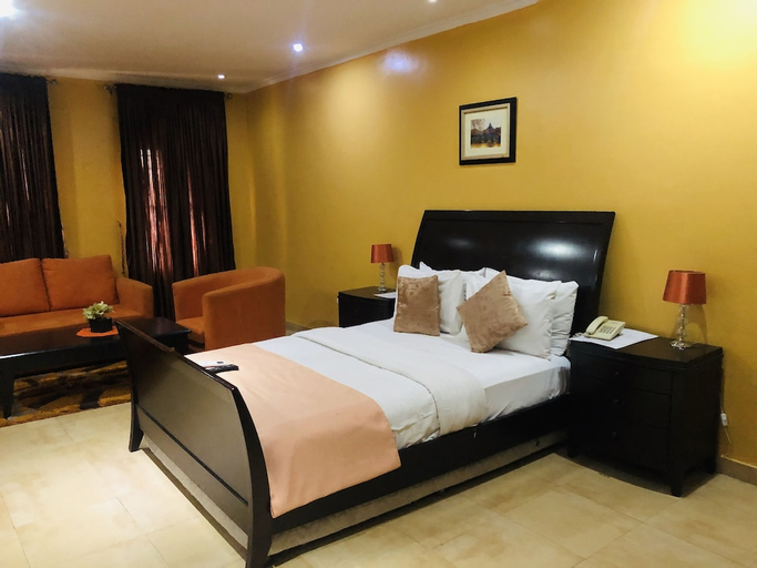 Others 3, TOC Hotel, Eti-Osa