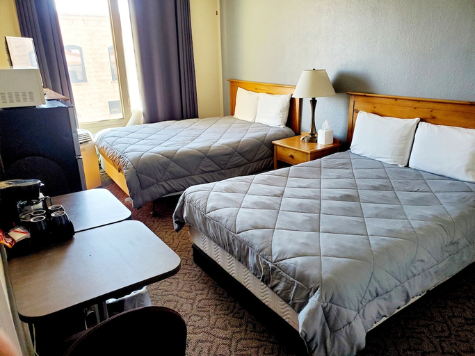 Bedroom 2, Monte Villa Inn, Rio Grande