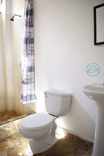 Bathroom, Sumarfe Mancora, Talara