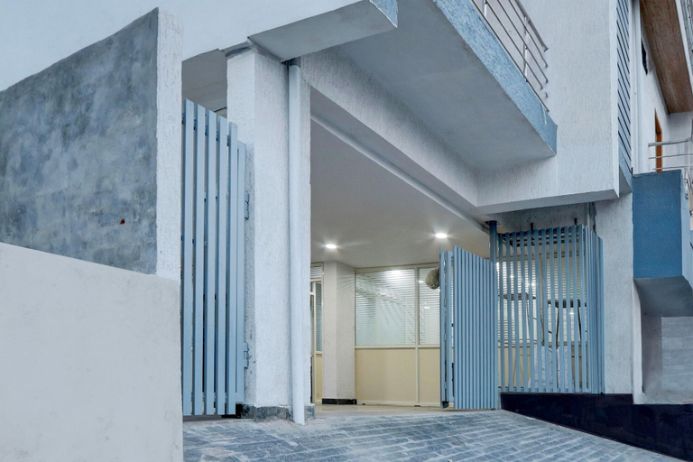 Reception 2, Deluxenest Guest House, Hyderabad